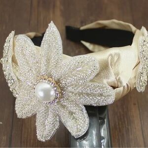 Elegant Rhinestone Headband